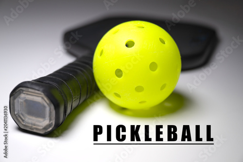Photos Pickleball and paddle
