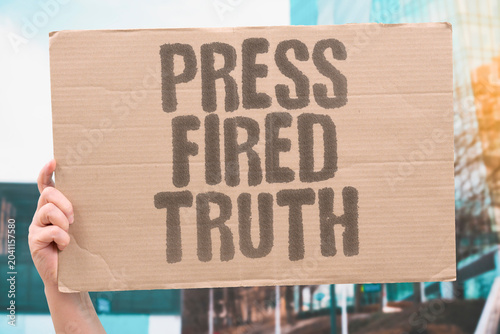 Fotografie "Press fired truth" Editor dismissed for honest story