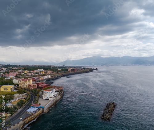 фотографія Aerial drone panorama of Torre del Greco and the Bay of Naples, scenic Italian c