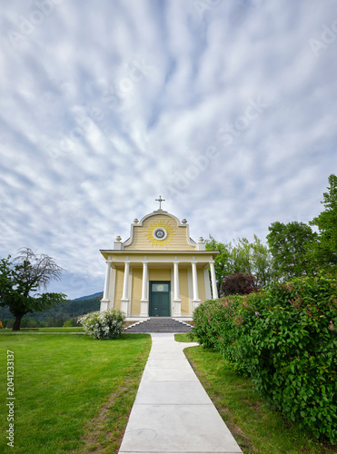 Sidewalk leads to Cataldo Mission.