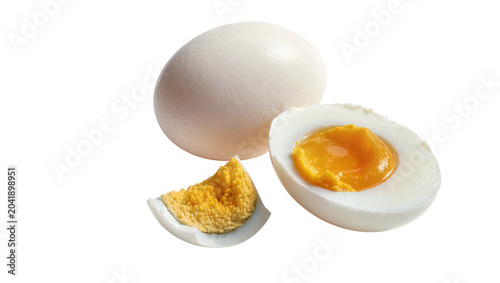 Canvastavla Whole and halved hard-boiled eggs with yolk and crumbly texture