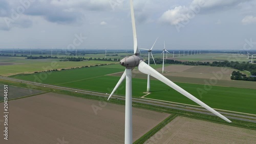 Windmill zooming out