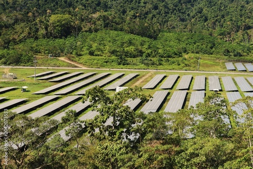фотографія Large-scale ground-mounted solar power plants (PLTS)