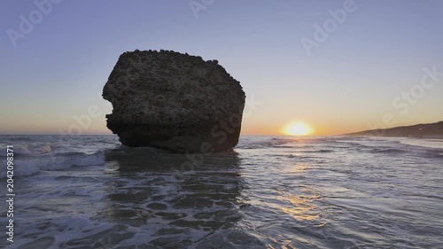  Torre de la Higuera en la playa de Matalascañas al atardecer, Huelva, Andalucía. Mayo 2026.