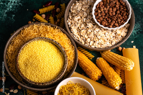 Foto Different sources of carbs in food