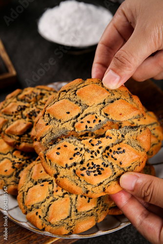 Homemade Sesame Seed Crackers - Handmade Savory Snacks
