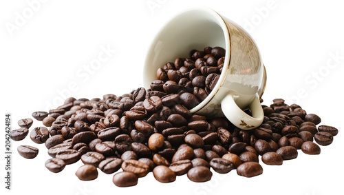 Overturned ceramic cup spilling roasted coffee beans, isolated on transparent background