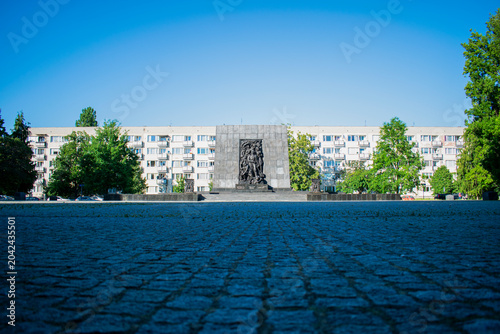 Konstfotografi Monument to the Ghetto Heroes in Front of POLIN Museum in Warsaw, Poland