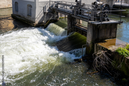 Bild auf Leinwand Regnitz river weir in Bamberg