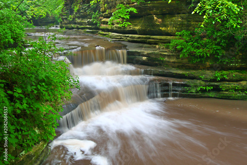 Giants Bathtub at Matthiessen State Park in central illinois