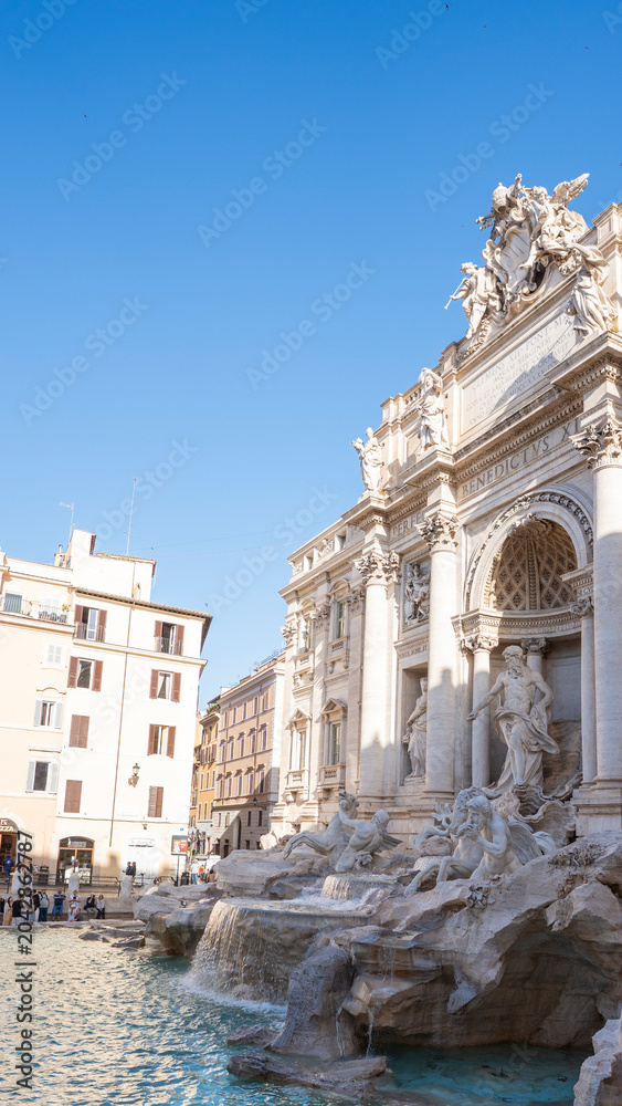Fototapeta premium The Trevi Fountain in Rome, Italy