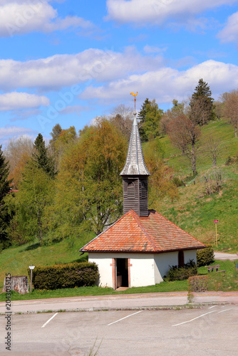 Petite chapelle au milieu d un super paysage