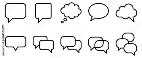 Foto Set of various speech bubbles and thought clouds vector outlines for communicati