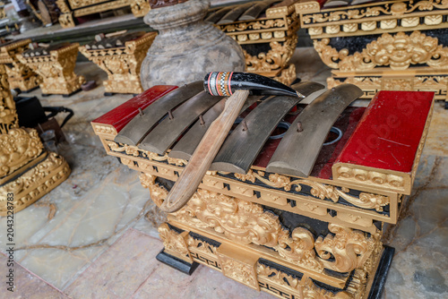 Traditional Indonesian musical instruments
