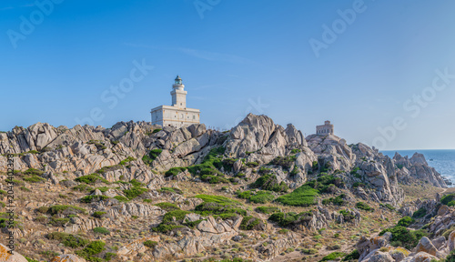 Foto View of Capo Testa Lighthouse, Sardinia, Italy.