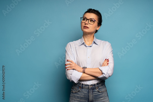 Canvastavla Successful employee pensive business woman, lost in thought and conjectures isol
