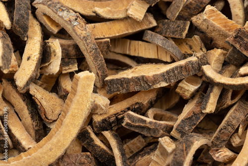 Foto Chinese Hubei Enshi Produced Chinese Medicinal Decoction Piece Hehuan Bark