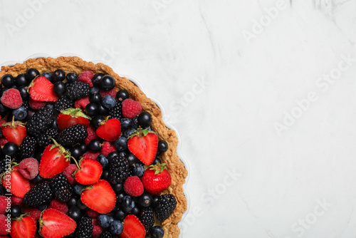 Sweet tart with different f...