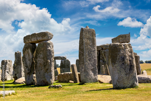 Tableau sur toile Ancient prehistoric Stonehenge Megalithic Stone Circle in Wiltshire, England, UK