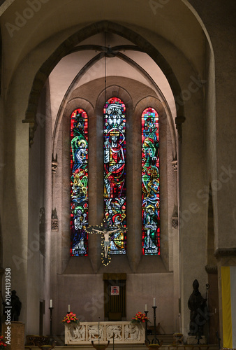 Mosaik Bleifenster in Basilika St. Willibrord in  Echternach, Luxemburg