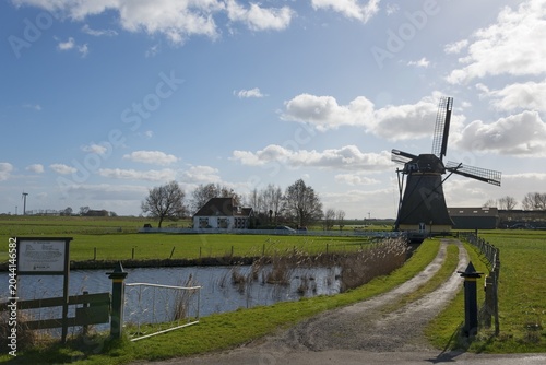 Beautifully situated De Nijlânnermolen, Kittelmolen, drainage mill, Rijksmonument, Workum, Friesland, Southwest Fryslân, Fryslân, Netherlands
