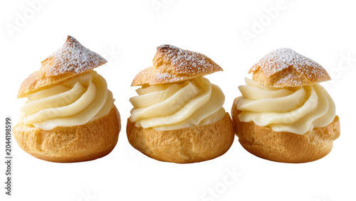 Foto Cream Puffs with Vanilla Custard and Powdered Sugar