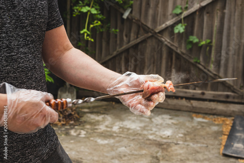 Quadro em tela Cooking shish kebab on the grill
