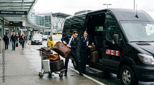 Professional transportation services for discerning travelers arriving at the airport