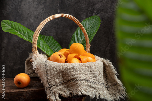 Foto Fresh and juicy yellow loquat
