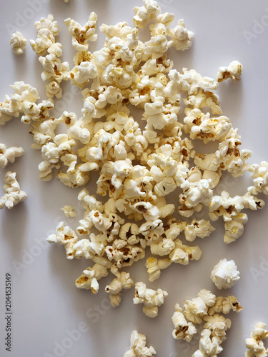 Air-popped popcorn. Roasted corn. Breakfast cereals