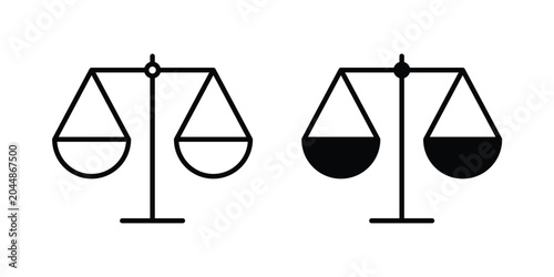 Foto Compare icon in different style. vector flat and outlined icons