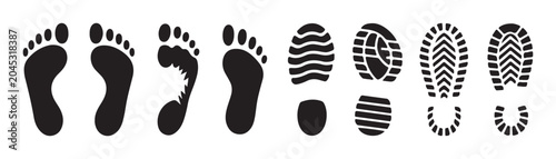 Cuadro en lienzo Footprint track set with human bare feet and various boot shoe tread patterns for movement design art