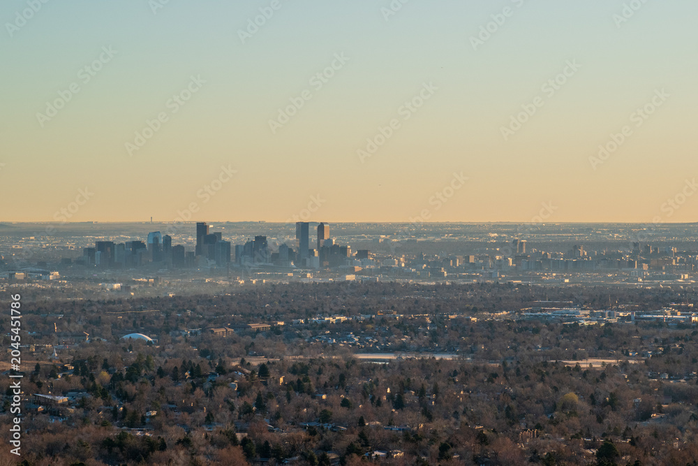 Foto A sprawling Denver metro catches its first morning light