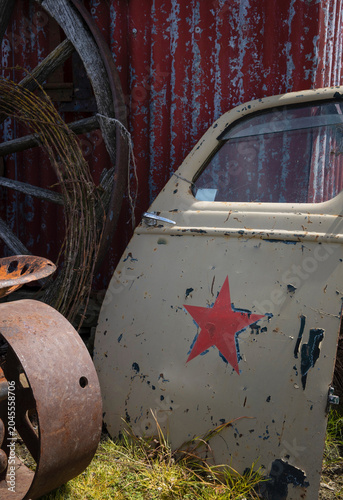 Canvas-taulu Old vintage antique cars at Burkess Pass New Zealand