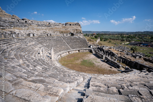 Obraz na plátne Panoramic view of ruins of antique Greek theatre in Miletus on western coast of