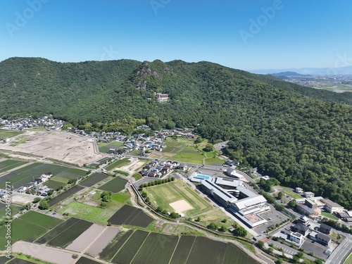 Photos 滋賀県の太郎坊宮、阿賀神社の綺麗な風景 ドローン空撮