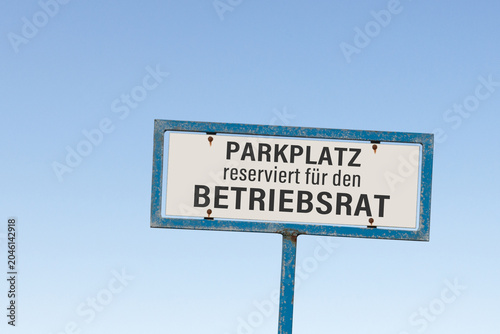 Cuadro en lienzo Parkplatz, reserviert für den Betriebsrat