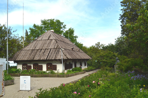 Fotografija Ivan Kotlyarevsky House Museum in Poltava, historical estate.
