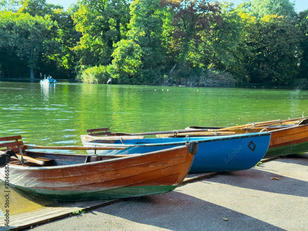 Obraz premium Parco a Monaco di Baviera in Germania. Englischer Garten