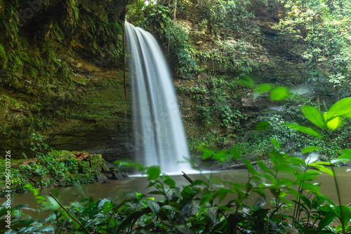 Cachoeira no distrito de Taquaruçu, cidade de Palmas, Estado de Tocantins, Brasil