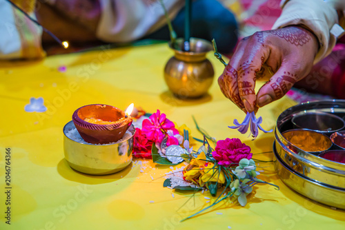 Bild auf Leinwand Indian Hindu traditional wedding ceremony ritual items close up