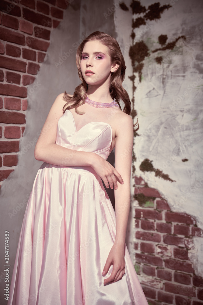 Naklejka premium Blush Couture Portrait