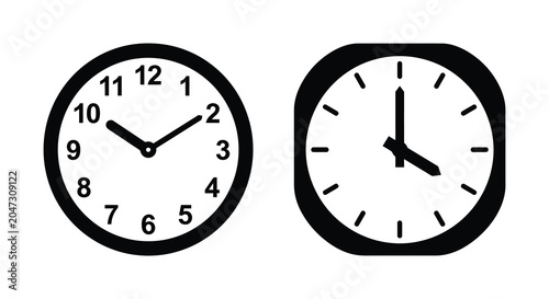 Foto Two Analog Clocks With Hands Displaying Different Times Black Silhouette clock t