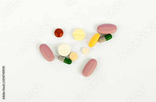 Obraz na płótnie Selection of various pharmaceutical tablets and gel capsules with capsules medic
