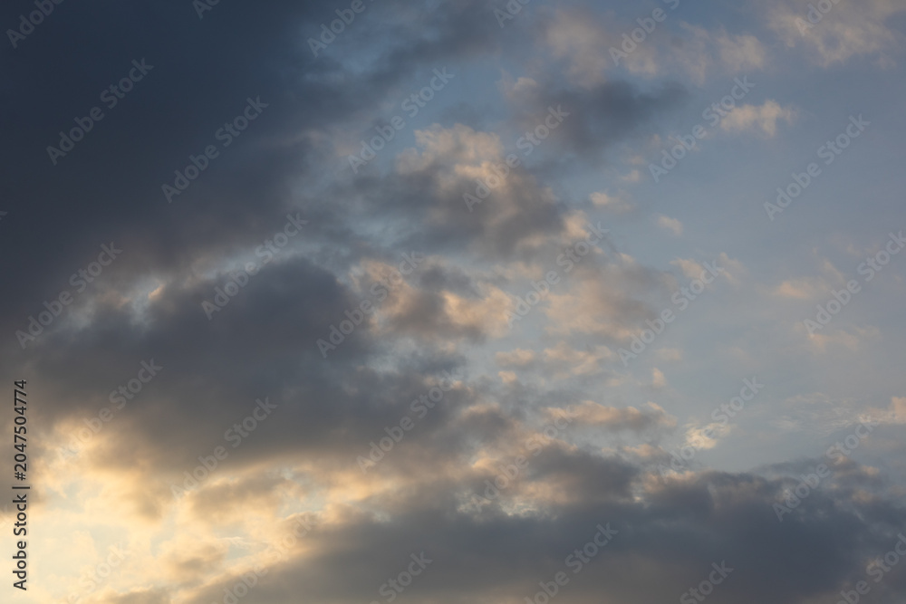 Obraz premium Dramatic Sky with Dark and Light Clouds