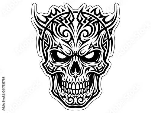 Cuadro en lienzo A menacing skull with horns and tribal tattoos is depicted in a black line drawing