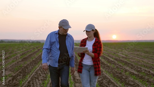 Fényképezés two farmers work field handshakemachinery road insurance wealth digital horizon