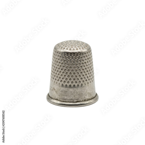 Metal thimble with dimpled texture
