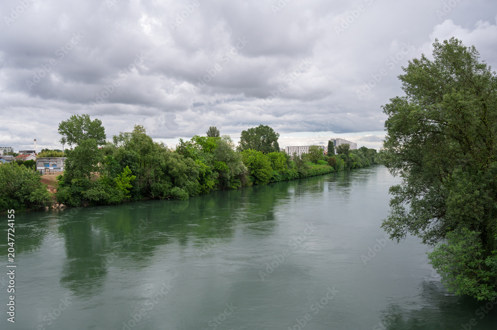 Fototapeta premium The Jonage Canal in Villeurbanne (France)