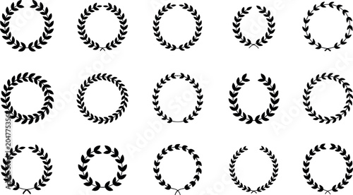 Photos Collection of fifteen black laurel wreath and circular leaf frames